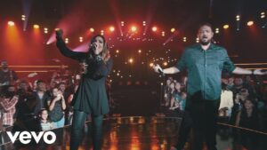 Gabriela Rocha – Creio em Ti (Still Believe) (Ao Vivo) ft. Fernandinho