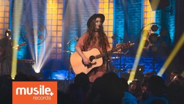 Isadora Pompeo – Toca em Mim de Novo (Ao Vivo)