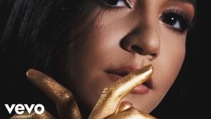 Priscilla Alcantara – Inteiro (Lyric Video)