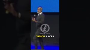 pastor Claudio Duarte não viva de esmola #pastorclaudioduarte #prclaudioduarte #claudioduarte