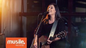 Thaiane Seghetto – Deixa Fluir (Live Session)