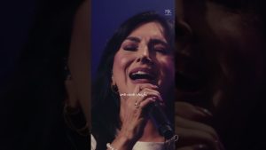 Entregue-se a Ele. Assista “De Manhã” dos cantores Eyshila e Samuel Messias #nãoperca #mkmusic