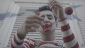Leandro Borges – Por Inteiro – (Clipe Oficial)