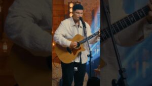 Seja um altar para Deus e receba o fogo que transforma tudo🔥 Assista “O Altar Sou Eu” do Paulo Neto