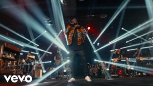 Preto No Branco – Se Organize (Ao Vivo) ft. Kivitz