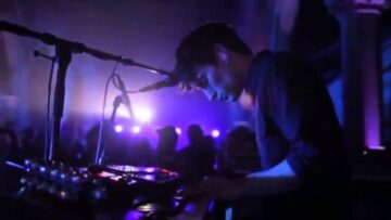 Hillsong Chapel – Lost are Found – with subtitles/lyrics