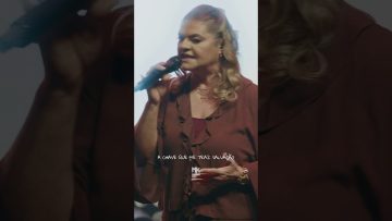 🙏 Deus abre portas! Veja o novo clipe poderoso de