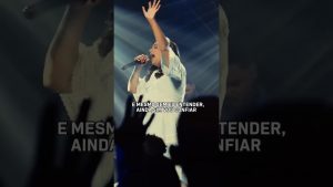 Esther Fiaux | Tua Graça me Basta #shorts #novagospel #louvoreadoração #musicagospel #gospelmusic